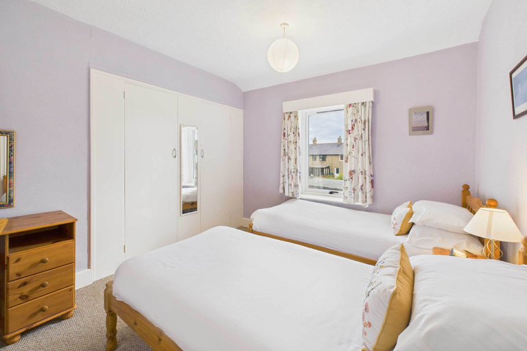 Room 2, Host Stay Highgarth, Northumberland