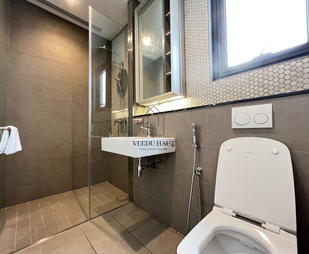 Bathroom 3, Lucentia at Kuala Lumpur by Veedu Hauz, Kuala Lumpur