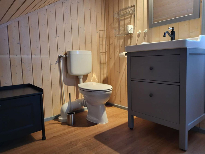 Bathroom 2, Ferienhaus im Ferienpark Mirow, Mecklenburgische Seenplatte