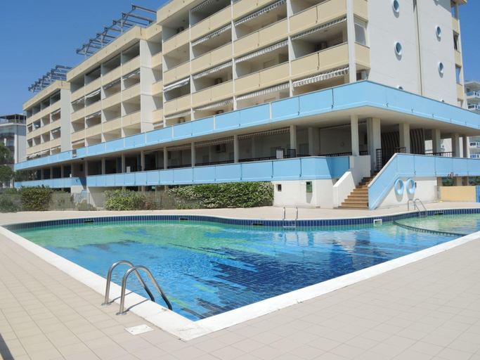 Sport & Beauty 4, Seafront view apartment in Bibione - By Beahost Rentals, Venezia