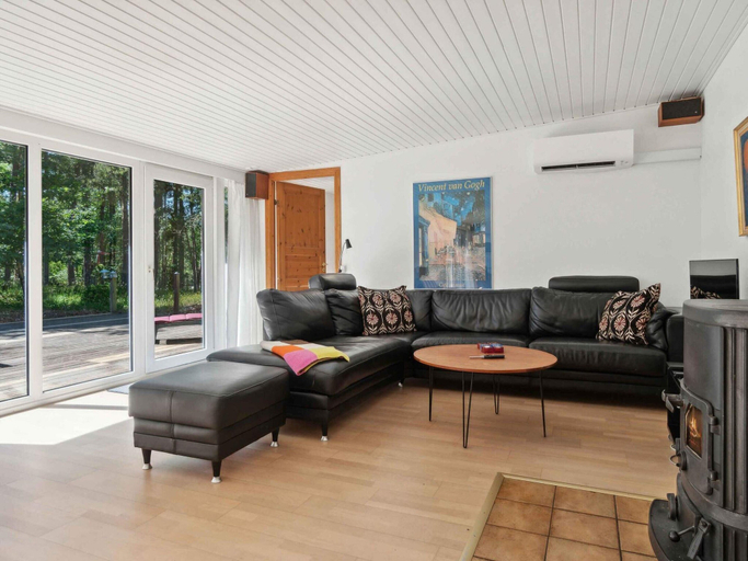 Interior 2, 5 Star Holiday Home in Nexo, Bornholm