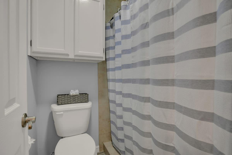 Bathroom 4, Fisherman Friend! - Coastal Condo - Views Await!, Aransas