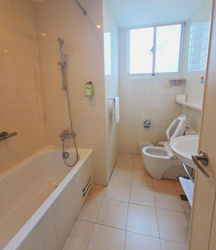 Bathroom 3, 9Hotel, New Taipei City