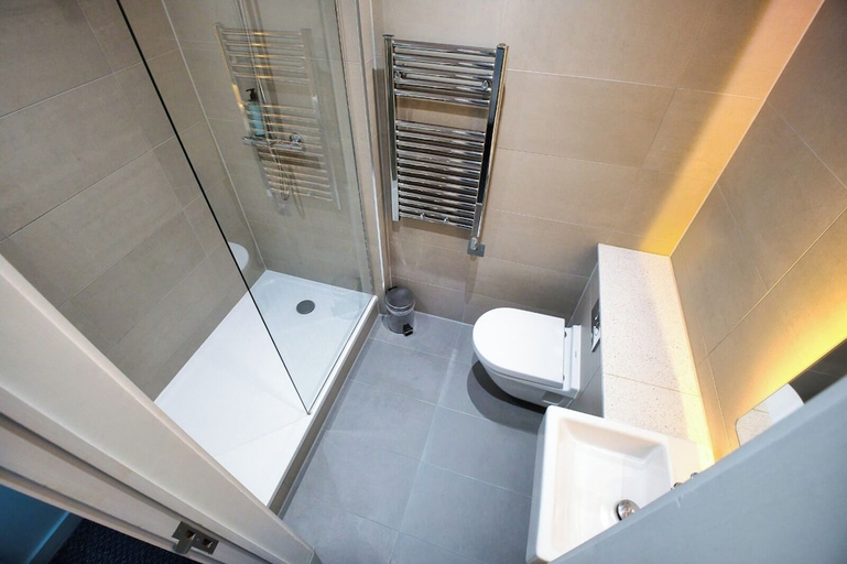 Bathroom 3, Maitrise Hotel Maida Vale, London