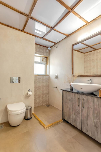 Bathroom 3, Luxury 4-bedroom Villa with Private Swimming Pool, North Goa