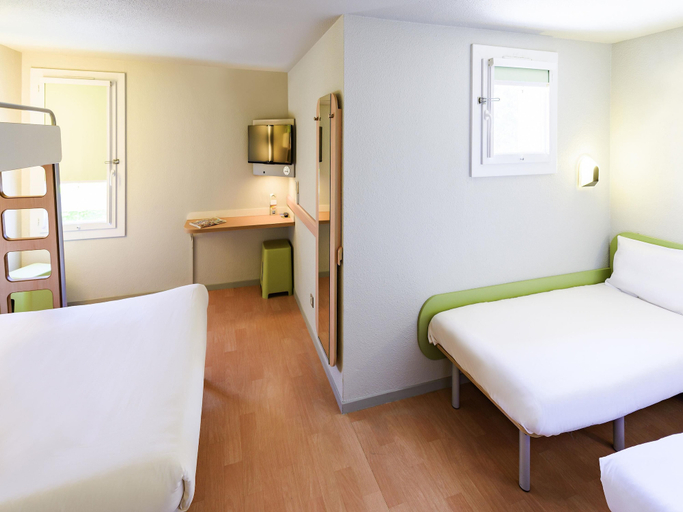 Bedroom 2, ibis budget Bollène, Vaucluse