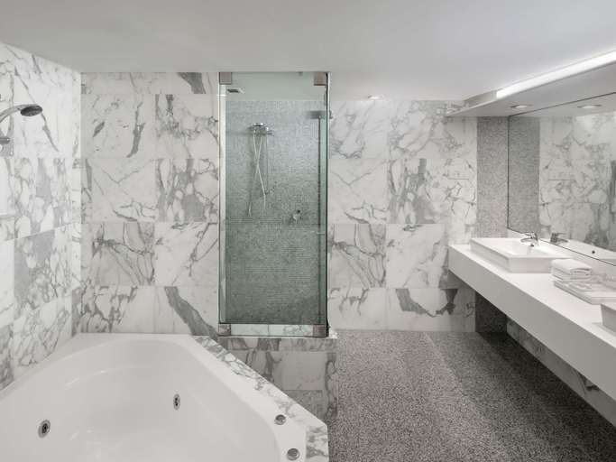 Bathroom 5, THE SYDNEY BOULEVARD HOTEL, Sydney
