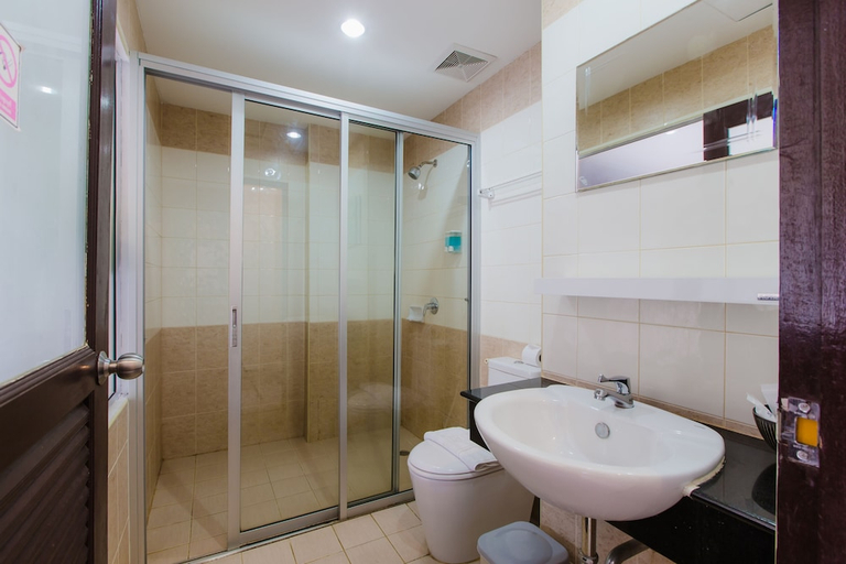 Bathroom 5, Thai Siam, Phuket Island