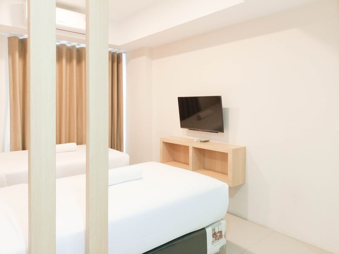 Guestroom 2, Comfort Studio At De Prima Apartment, Medan