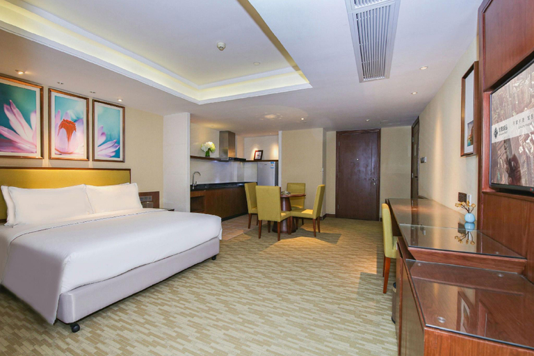 Bedroom 2, New Regent Hotel, Huizhou