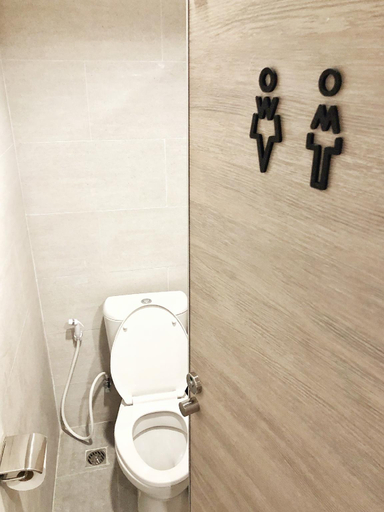 Bathroom 2, Litera Hostel, Hua Hin