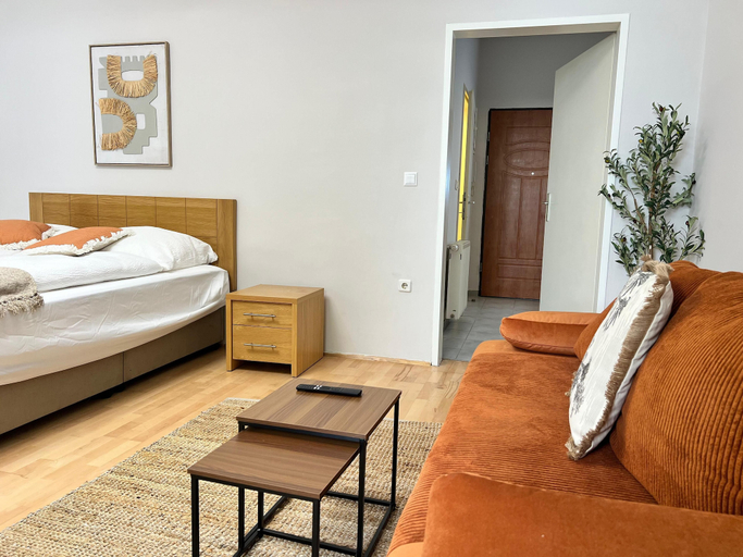Room 2, Lovely Studio for 4 with Garden, Wien