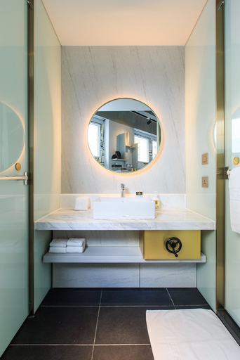 Others 3, Cosmos Hotel Huashan Town, Taipei City