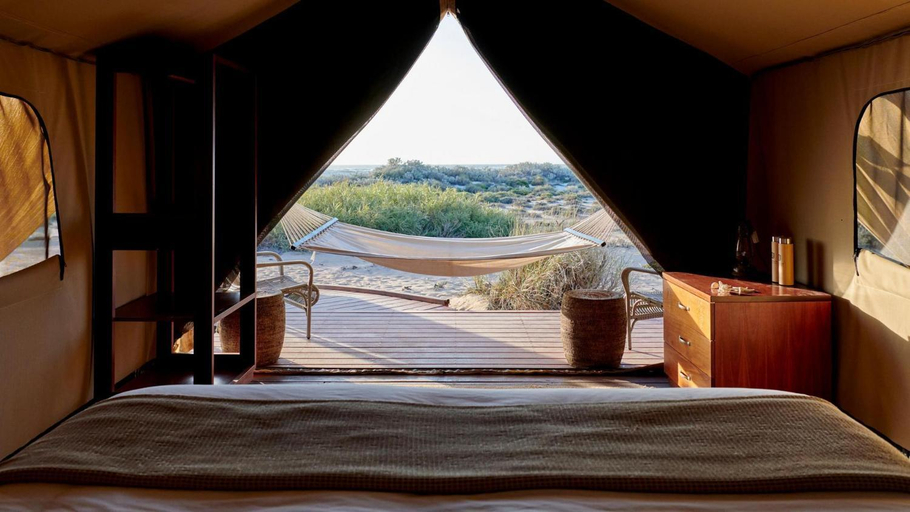 Bedroom 2, Sal Salis Ningaloo Reef Hotel, Exmouth
