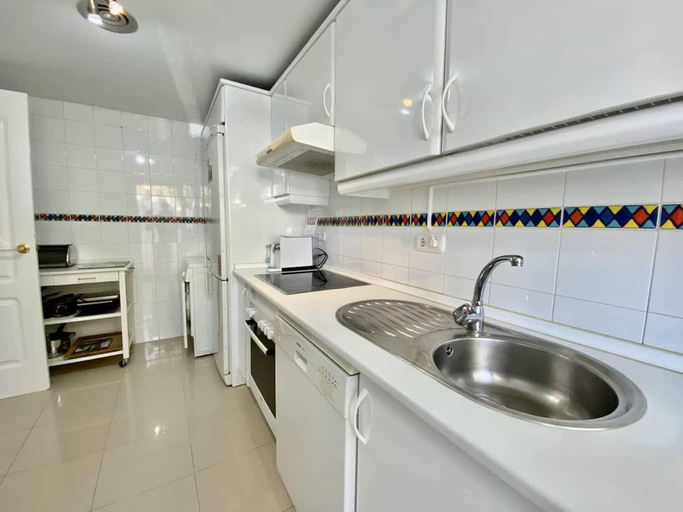 Room 3, House Pauline 3 bed Poolside Private Garden M-5, Málaga
