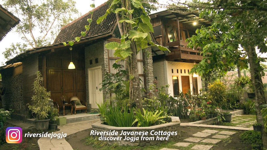 Terrace/Patio 2, The Riverside Javanese Cottages, Sleman