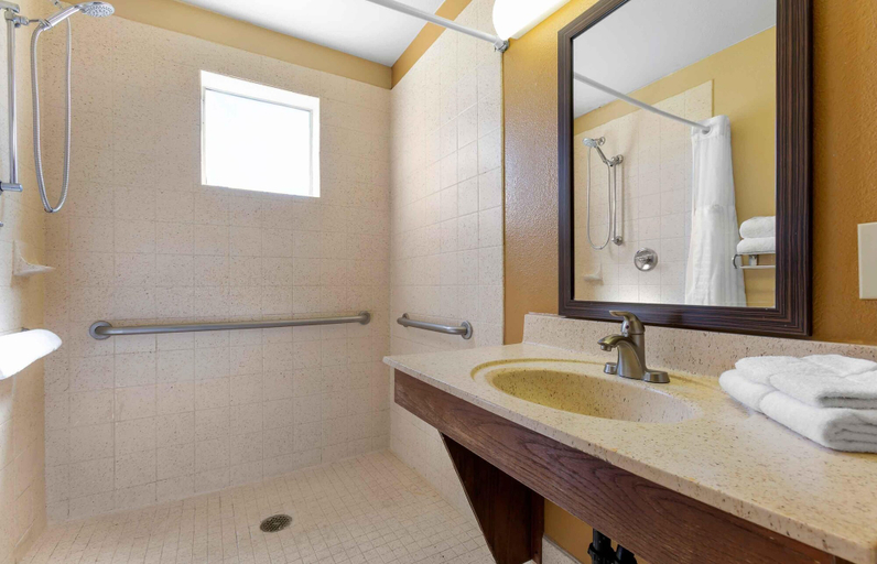 Bathroom 3, Extended Stay America Select Suites Phoenix Airport E Oak St, Maricopa