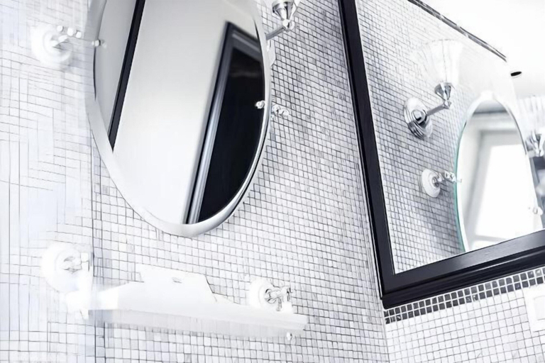 Bathroom 5, JOBO hotel - Joséphine Bonaparte, Paris