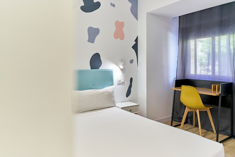 Bedroom 4, Hostal Carmen by gaiarooms, Salamanca