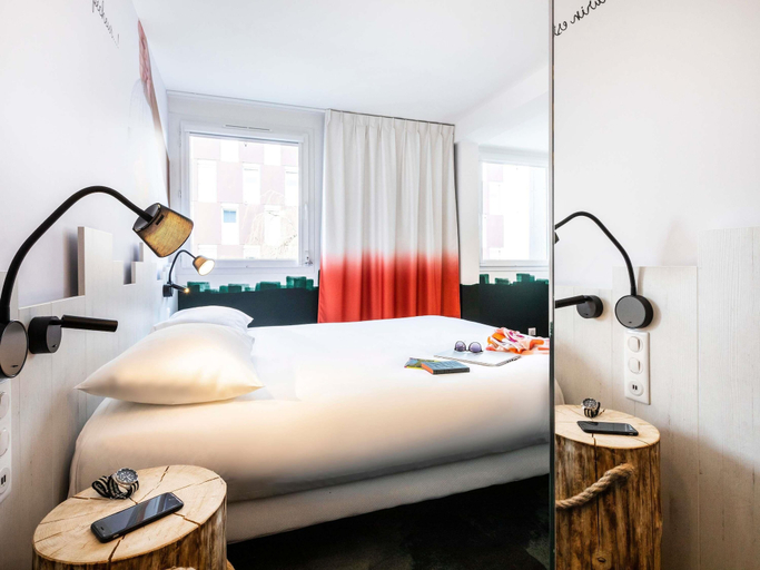 Bedroom 4, ibis Styles Thonon Les Bains, Haute-Savoie