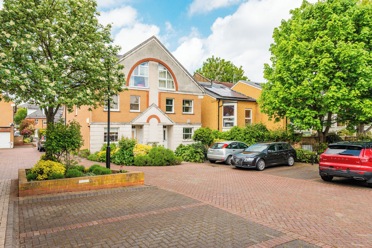 Exterior & Views 2, Putney Perfection, London