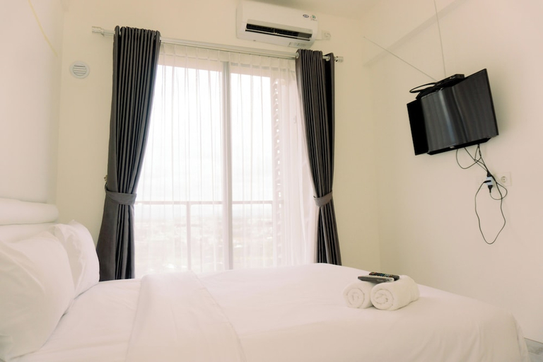 Bedroom 2, Well Furnished And Simply Look Studio Sky House Bsd Apartment, Tangerang Selatan