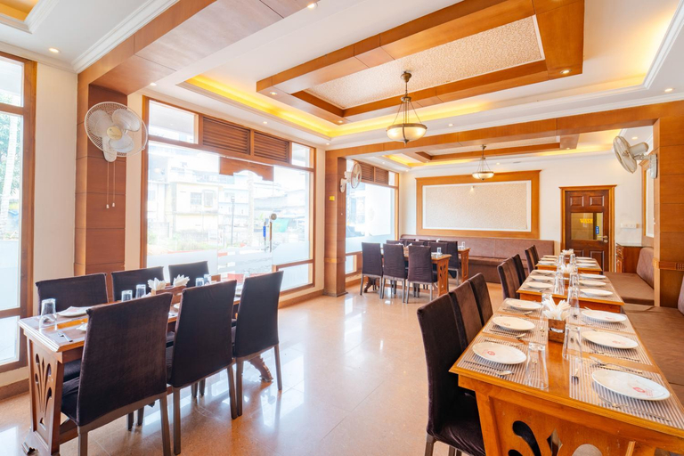 Food & Drinks 5, Seasons Thekkady, Theni