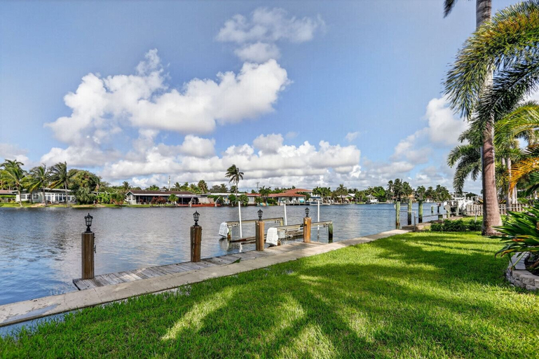 Garden 5, Siena Villas in Pompano Beach, Broward