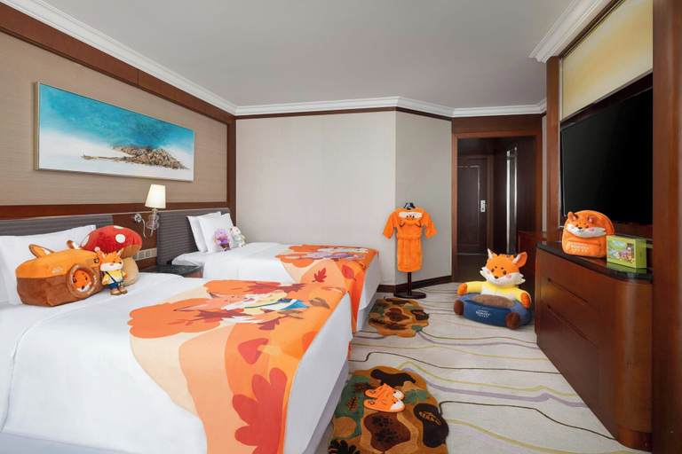 Bedroom 5, Sheraton Nanjing Kingsley Hotel, Nanjing