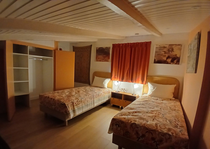 Bedroom 2, La Résidence des Indes - Chambres d'hotes, Charente-Maritime