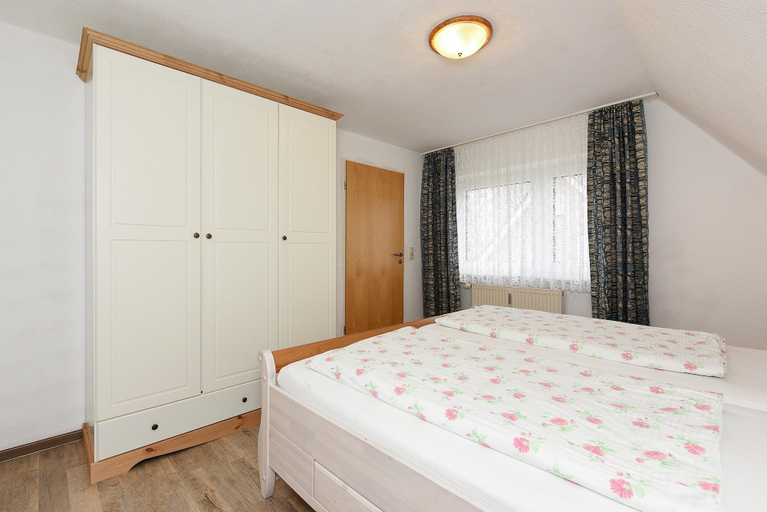 Room 2, Ferienwohnung in der Nahe zum Strand in Bensersiel, Wittmund