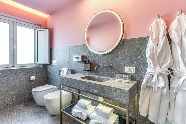 Bathroom 4, Relais Trevi 95 Boutique Hotel, Roma