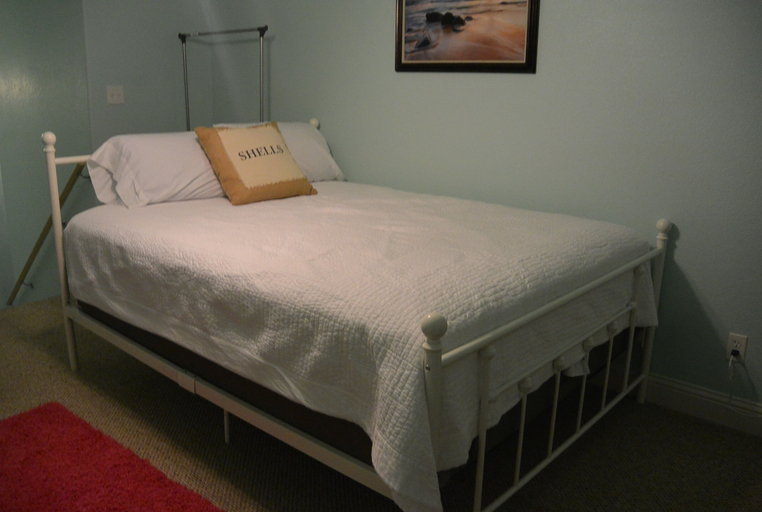 Room 2, Private Pelican 2 Bedroom Home, Galveston