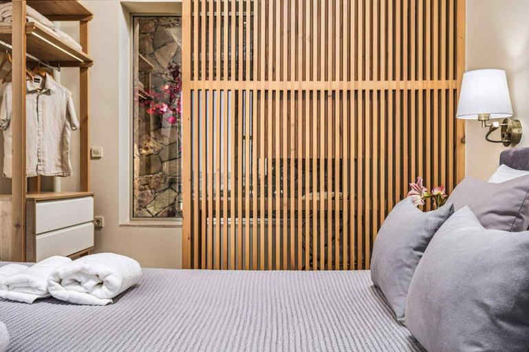 Room 4, Pietra Cave Suite With Private Pool, Ionian Islands
