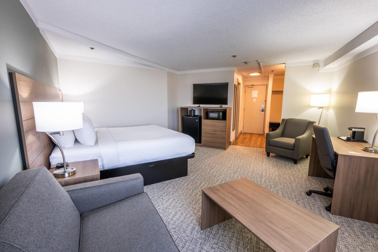 Bedroom 4, Quality Inn & Suites, Yukon