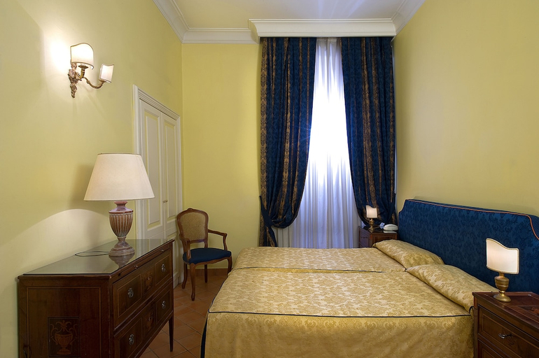 Bedroom 3, Chiaja Hotel de Charme, Napoli