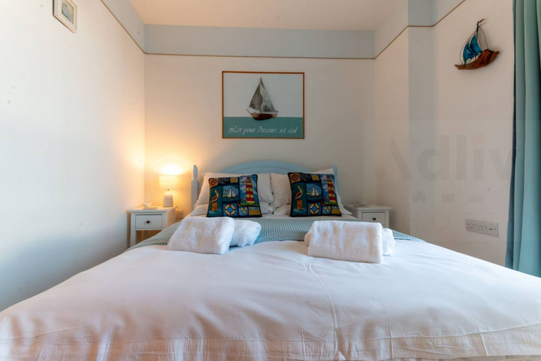 Room 4, 2 Bed Seapoint Birchington Escape By Adliv, Kent