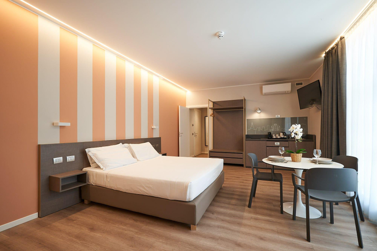 5, CA' SAN CRISTOFORO, Milano
