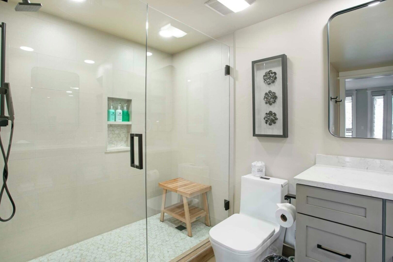 Bathroom 4, Antlers at Vail, Eagle