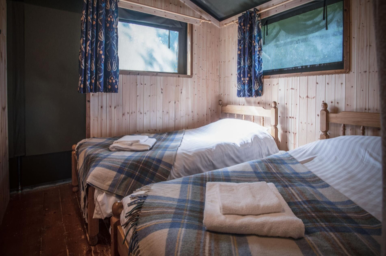 Bedroom 3, Three Cliffs Glamping Tent - Llangennith, Swansea