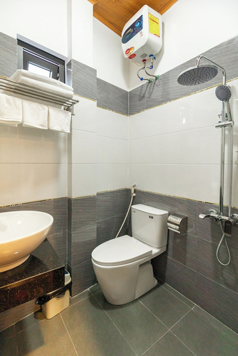 Bathroom 4, Iris Hill Villa Hue, Huế