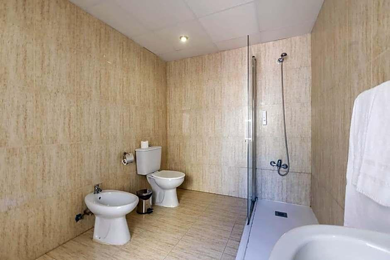 Bathroom 3, BLUESEA Miramar Fuengirola, Málaga