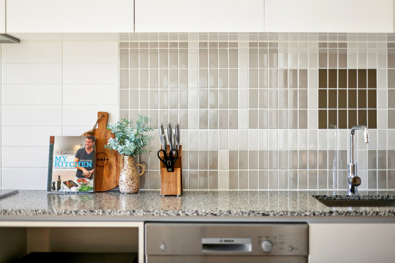 Private kitchen 3, Elegant Inner-city 1-bed With Rooftop Dining, Fortitude Valley