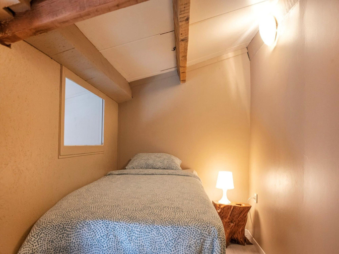 Room 3, Cozy duplex apartment with terrace, Limburg