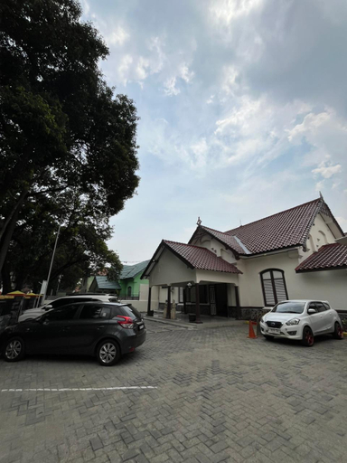 Others 2, Wisma Puri Ksatria 2 jatinegara, East Jakarta