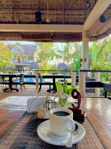 Food & Drinks 5, Maritoni Bali Suites & Villas, Bauang