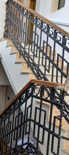 Staircase 4, 28 may Centr City hostel, Baku