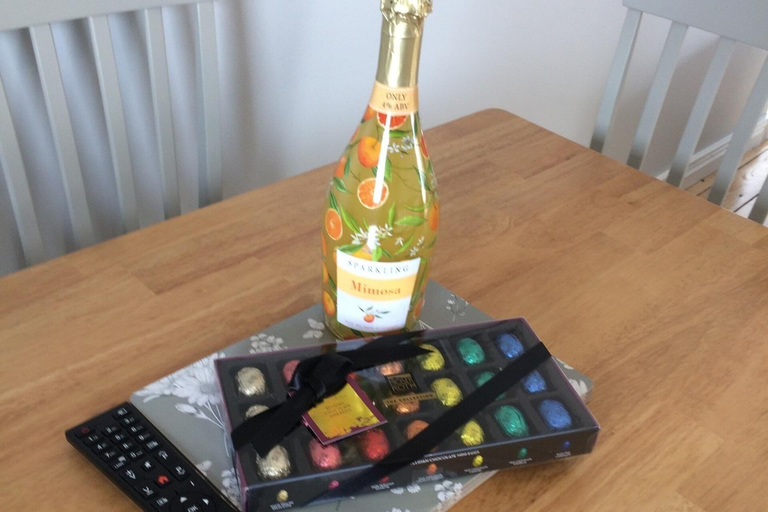 Food & Drinks, Apartment Sleeps 2 With Wood Fire, Newry, Mourne and Down