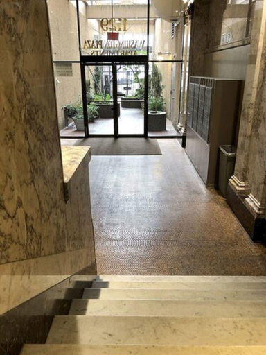 Others 5, Washington Plaza - Portland, Multnomah