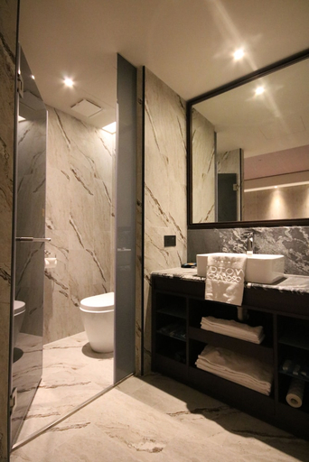 Bathroom 4, Hotel Midtown Richardson Kaohsiung Boai, Kaohsiung